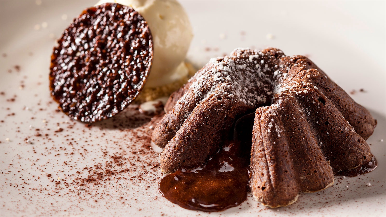 Warm soft chocolate cake